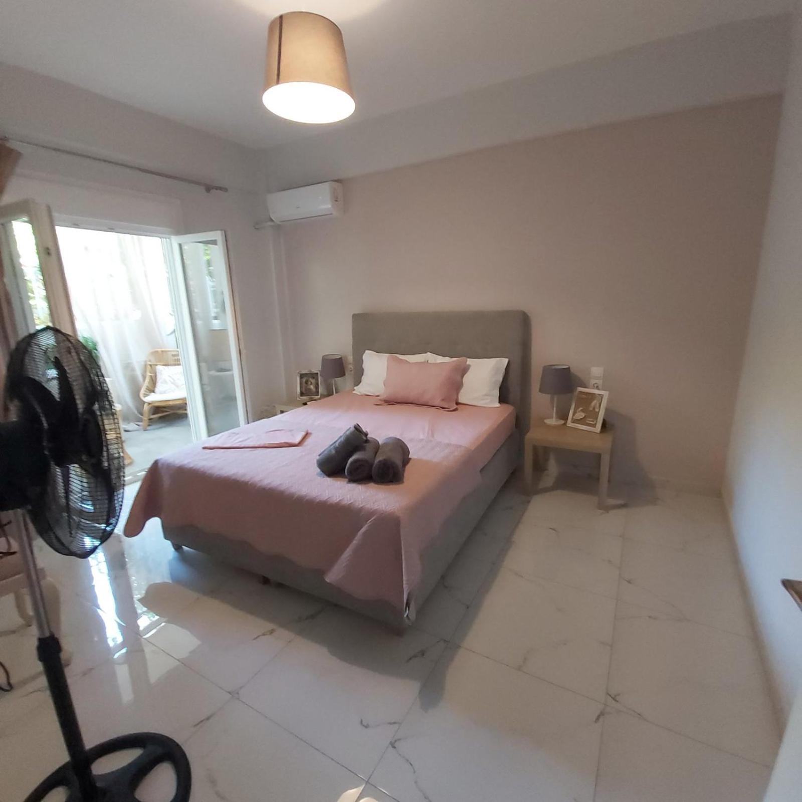 Eytyhias Yard Apartments In Poros Poros Town Exterior foto
